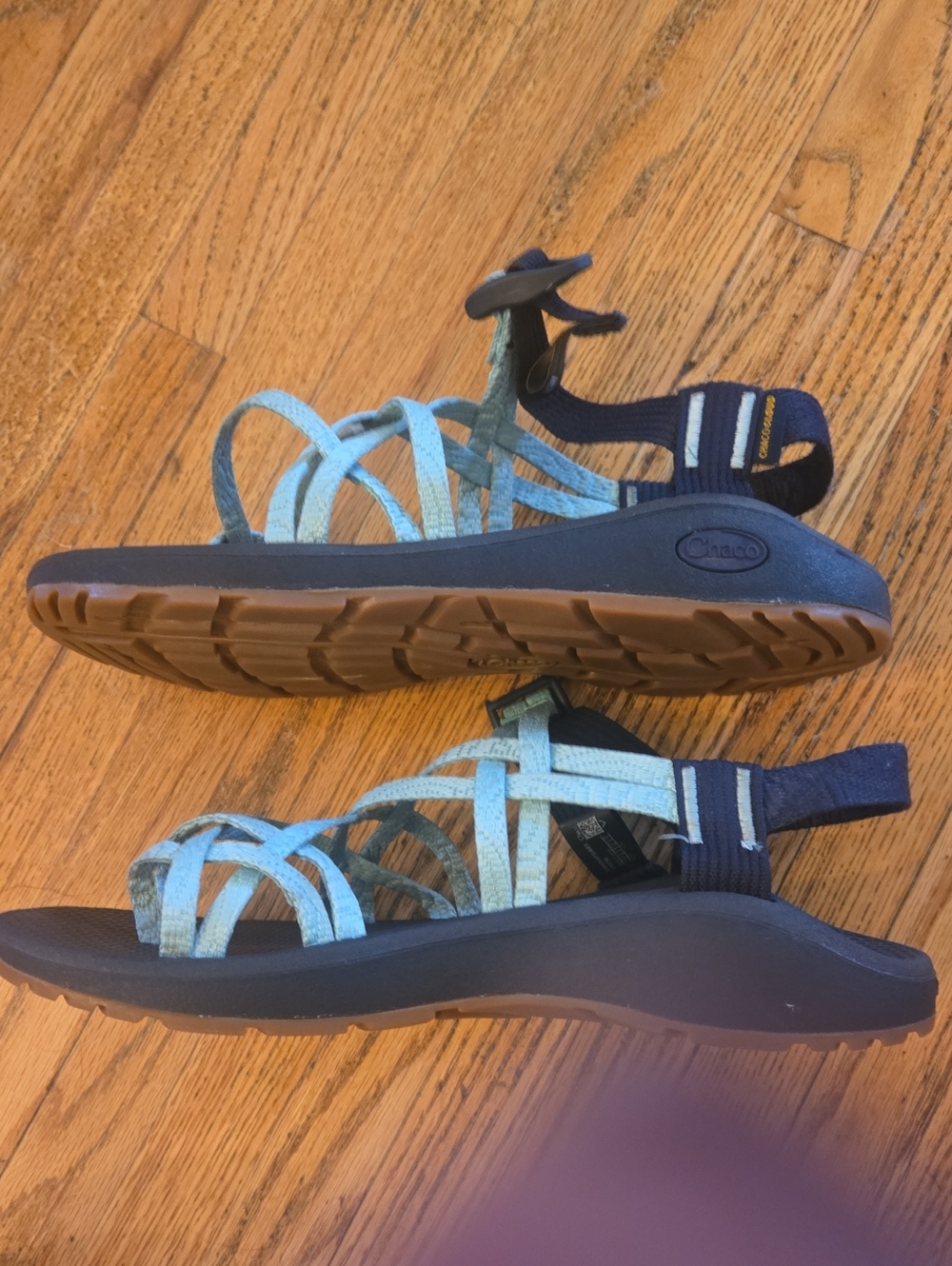 Women's Chaco Cloud Light Blue Strappy Sandals - Picture 3 of 5